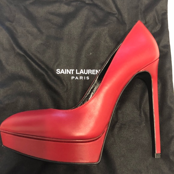 Red Saint Laurent 'Janis' Platform Pump - Picture 7 of 8